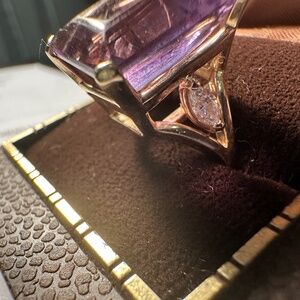 12 ct Amethyst and 0.40 ct Natural Diamond Ring in 14k Yellow Gold in Size 4.5